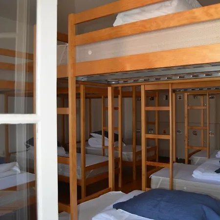 Hostel Rock N'porto Paranhos (Amares)