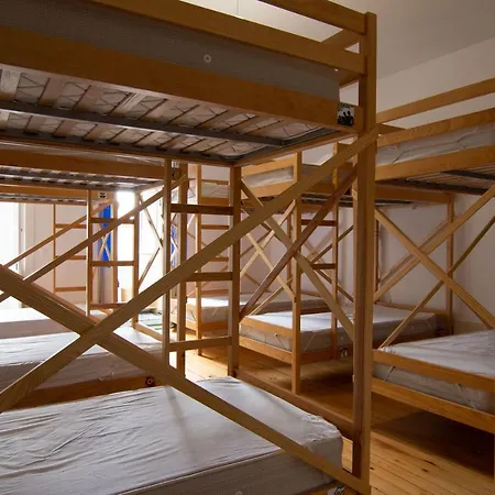 Rock N'porto Hostel